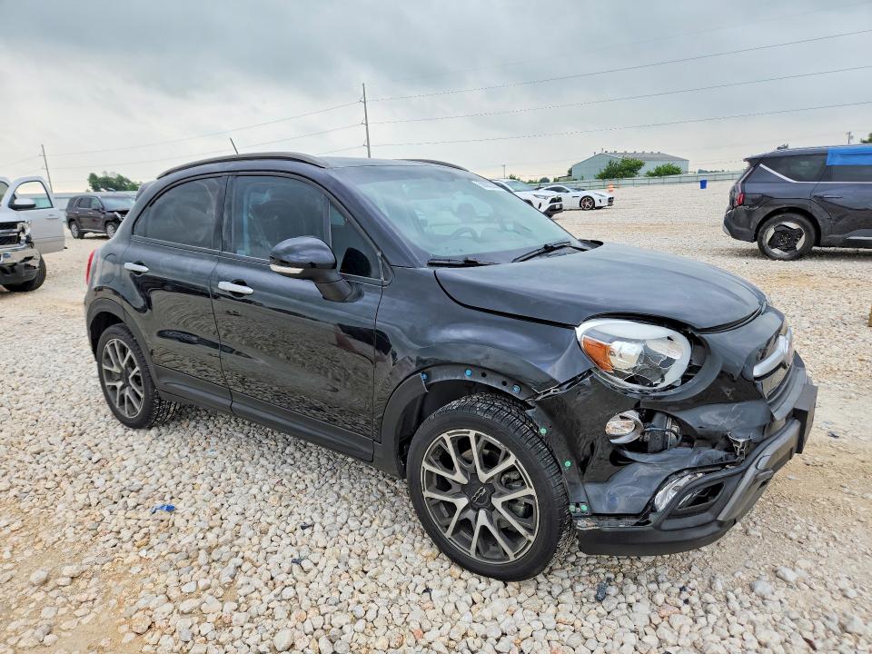 2017 Fiat 500x მანქანა იყიდება აუქციონზე, vin: ZFBCFXCB2HP582092, აუქციონის ნომერი: 58092206