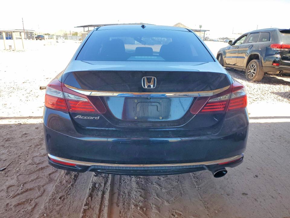 Продаж на аукціоні авто 2016 Honda Accord, vin: 1HGCR2F78GA161768, номер лоту: 56181596