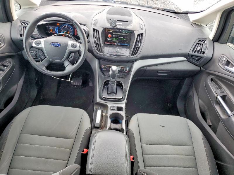 55170806 :رقم المزاد ، 1FADP5AU3FL104684 vin ، 2015 Ford C-max Hybrid Se مزاد بيع