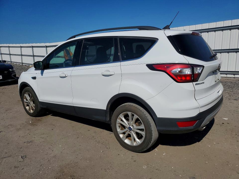 Продажа на аукционе авто 2018 Ford Escape, vin: 1FMCU9GD0JUD15482, номер лота: 55397726