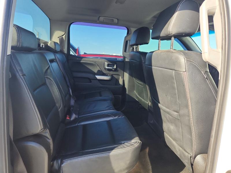 Продажа на аукционе авто 2018 Chevrolet Silverado, vin: 1GCUKREC0JF152085, номер лота: 57815156