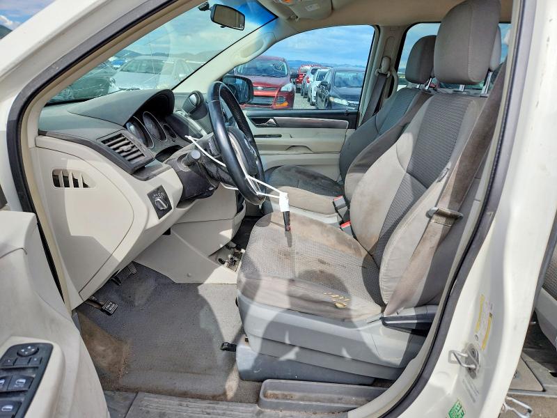 2011 Volkswagen Routan მანქანა იყიდება აუქციონზე, vin: 2V4RW4DG0BR804978, აუქციონის ნომერი: 57059276