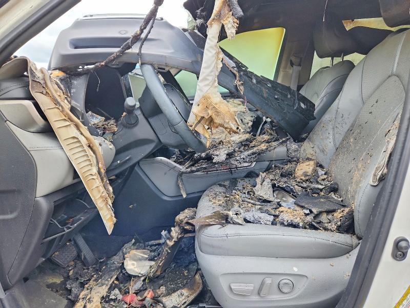 55078196 :رقم المزاد ، 5TDYZRAH7MS035848 vin ، 2021 Toyota Highlander مزاد بيع