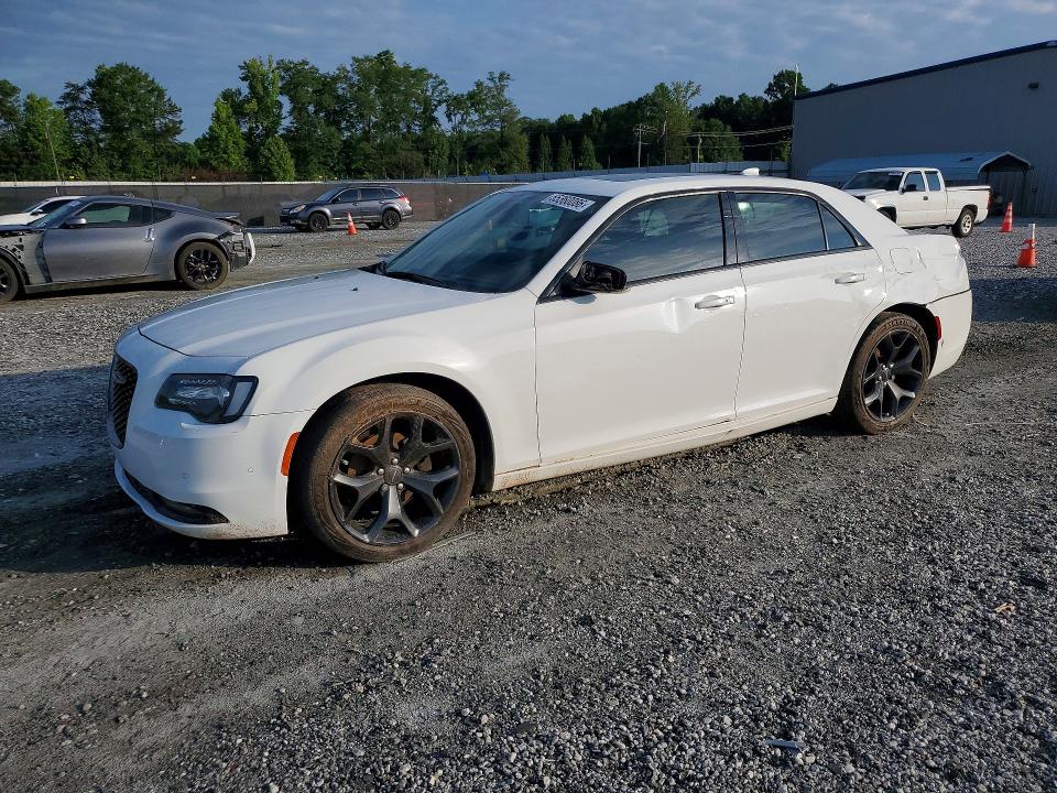 Aukcja sprzedaży 2021 Chrysler 300, vin: 2C3CCABG3MH511826, numer aukcji: 55360086
