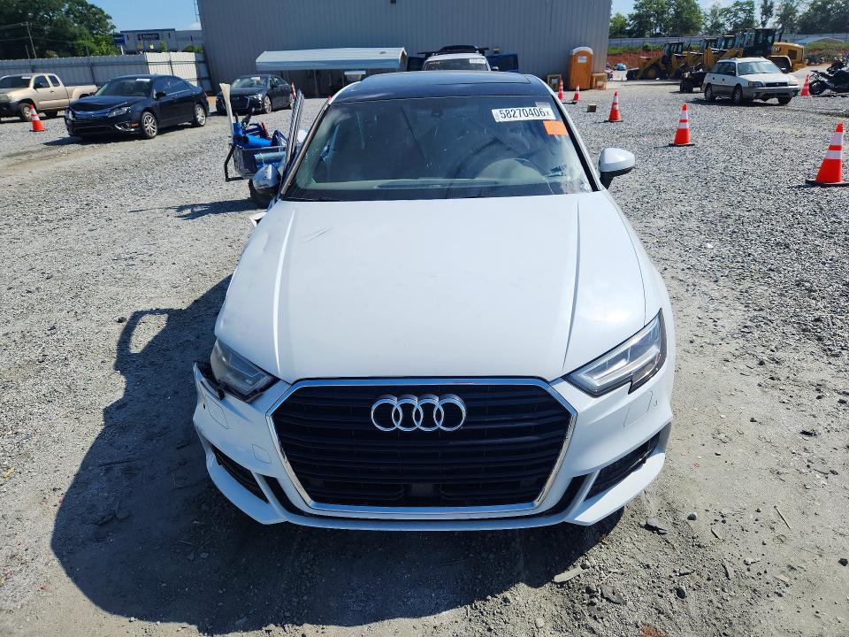 2019 Audi A3 მანქანა იყიდება აუქციონზე, vin: WAUGUGFF3KA062915, აუქციონის ნომერი: 58270406