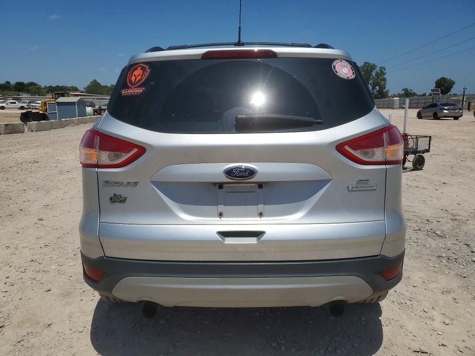 2013 Ford Escape მანქანა იყიდება აუქციონზე, vin: 1FMCU0GX7DUC43996, აუქციონის ნომერი: 56317576