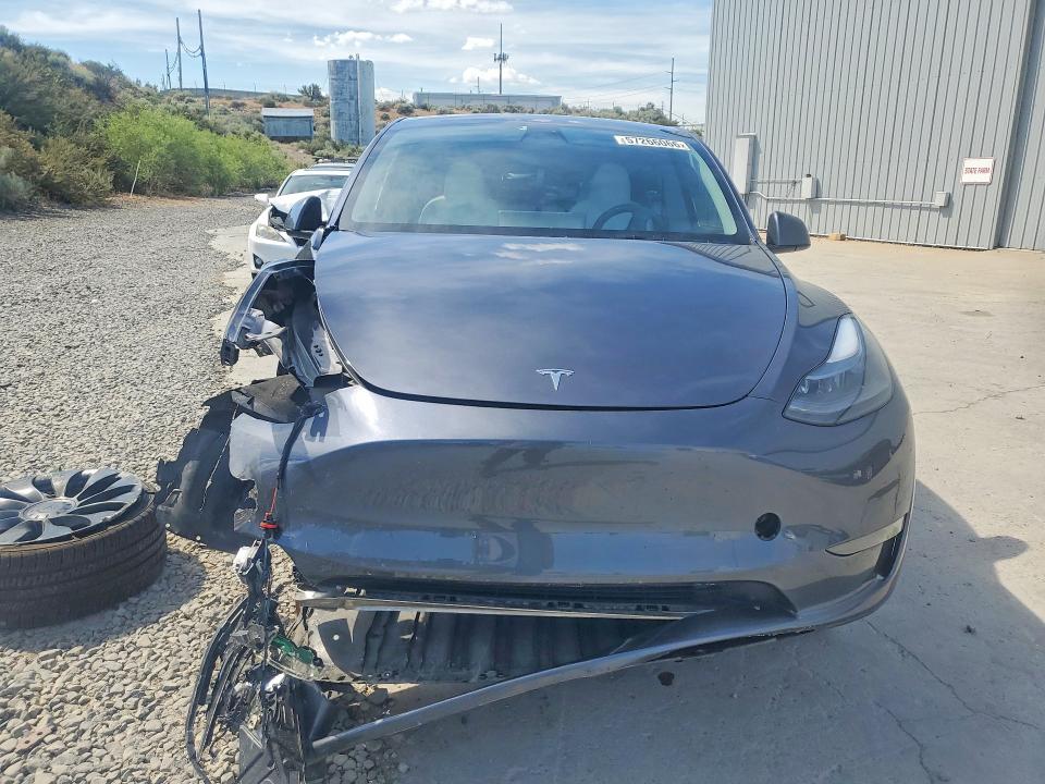 2023 Tesla Model Y მანქანა იყიდება აუქციონზე, vin: 7SAYGDEF9PF711908, აუქციონის ნომერი: 57266066
