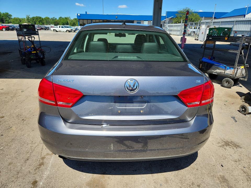 2012 Volkswagen Passat მანქანა იყიდება აუქციონზე, vin: 1VWBH7A38CC021813, აუქციონის ნომერი: 57579636