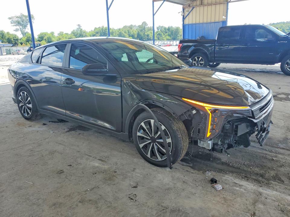 56765506 :رقم المزاد ، 3KPFT4DE1SE136677 vin ، 2025 Kia K4 مزاد بيع