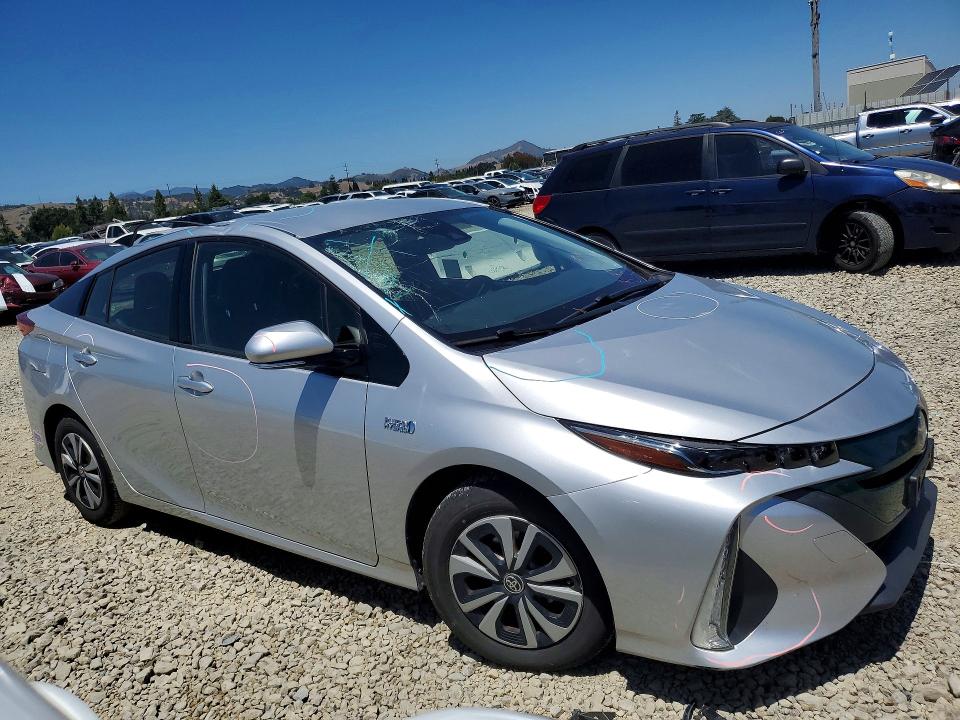 Продаж на аукціоні авто 2019 Toyota Prius Prime, vin: JTDKARFP8K3109662, номер лоту: 55927566