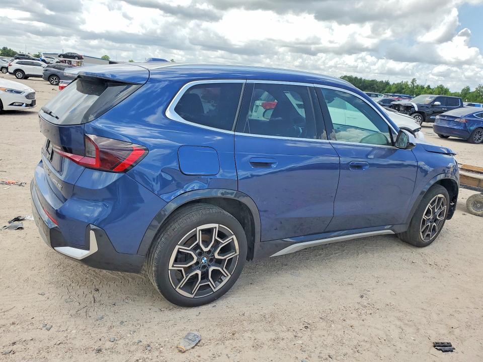 57361036 :رقم المزاد ، WBX73EF00P5W15142 vin ، 2023 Bmw X1 مزاد بيع