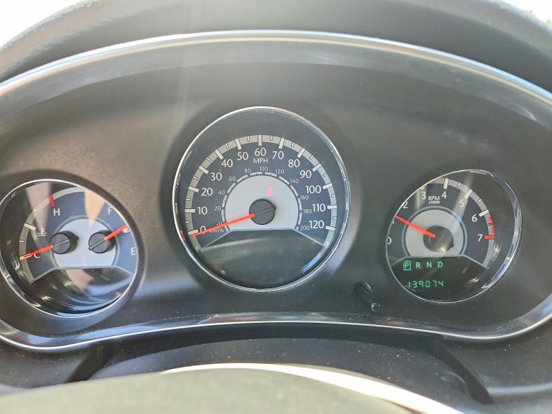 Продажа на аукционе авто 2014 Chrysler 200, vin: 1C3CCBAB9EN208750, номер лота: 58032306