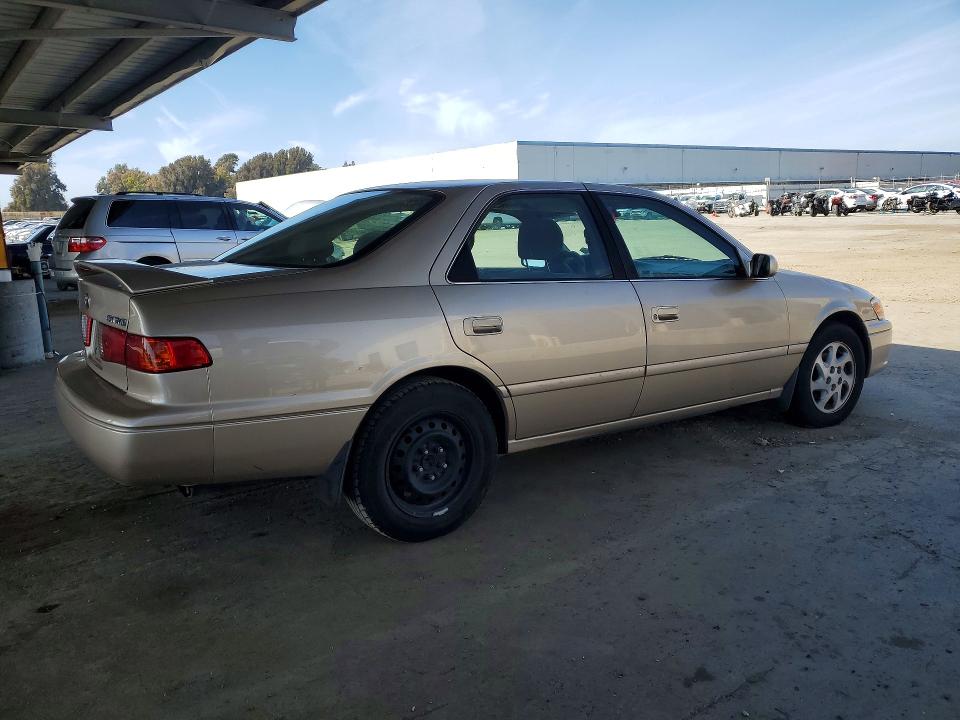 Auction sale of the 2001 Toyota Camry, vin: JT2BG22K510554627, lot number: 55653836