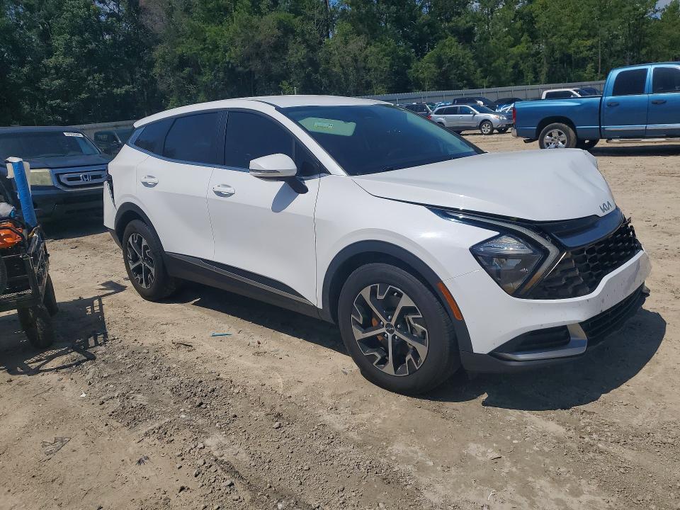2023 Kia Sportage მანქანა იყიდება აუქციონზე, vin: 5XYK33AF5PG102483, აუქციონის ნომერი: 58132736