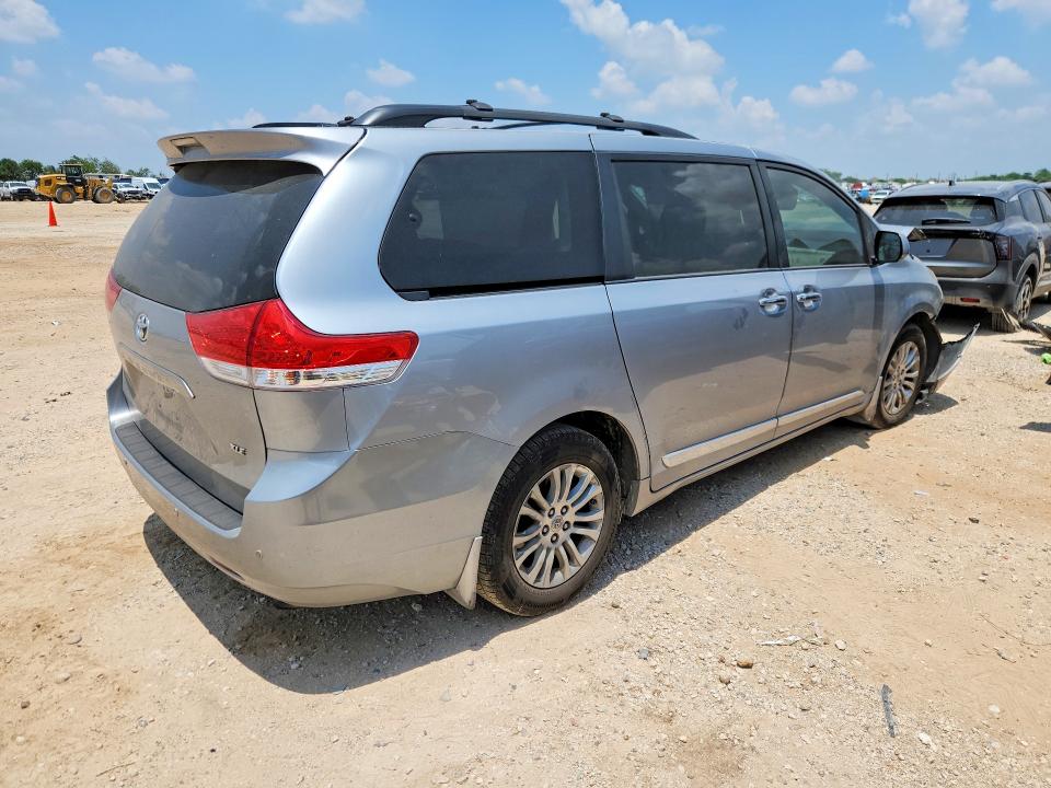 Aukcja sprzedaży 2014 Toyota Sienna, vin: 5TDYK3DC2ES422522, numer aukcji: 55812916