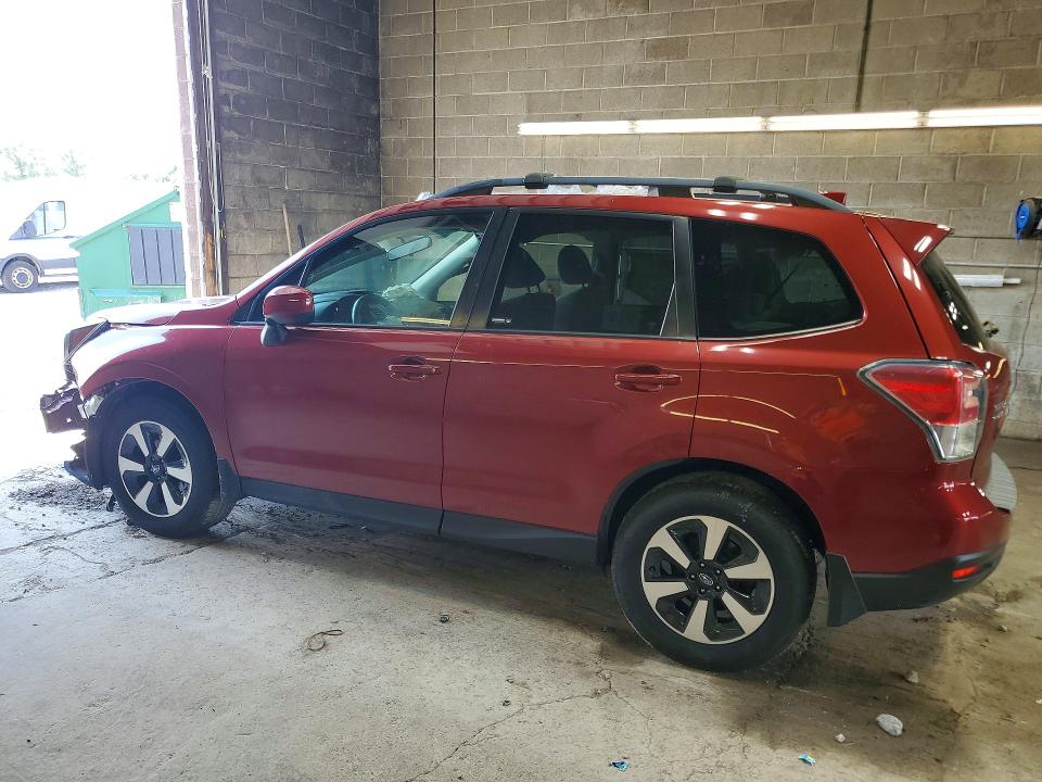 2017 Subaru Forester მანქანა იყიდება აუქციონზე, vin: JF2SJAGC5HH495984, აუქციონის ნომერი: 56816186