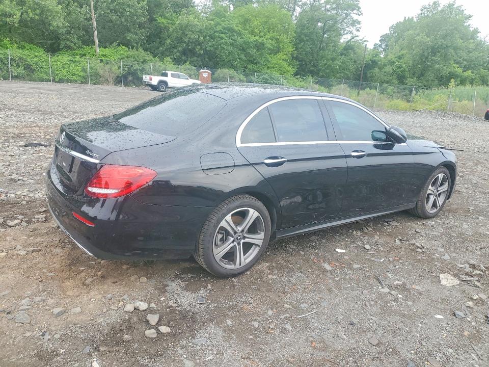 57812066 :رقم المزاد ، WDDZF4KB0KA617395 vin ، 2019 Mercedes-benz E مزاد بيع