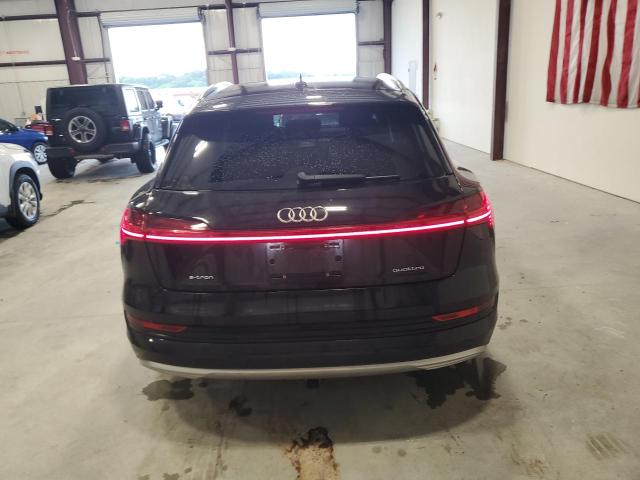 58962836 :رقم المزاد ، WA1AAAGE9MB027467 vin ، 2021 Audi E-tron مزاد بيع