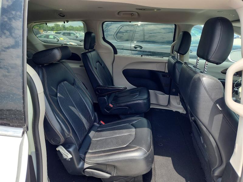 Продаж на аукціоні авто 2019 Chrysler Pacifica, vin: 2C4RC1BG5KR626604, номер лоту: 58781536