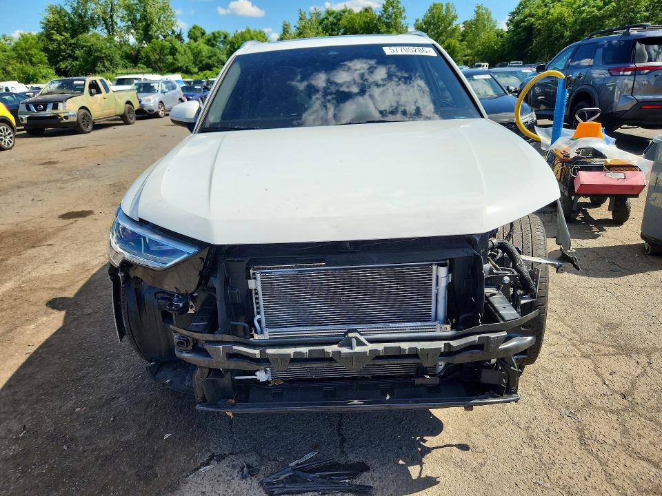 2024 Audi Q3 მანქანა იყიდება აუქციონზე, vin: WA1DECF35R1137538, აუქციონის ნომერი: 57705286