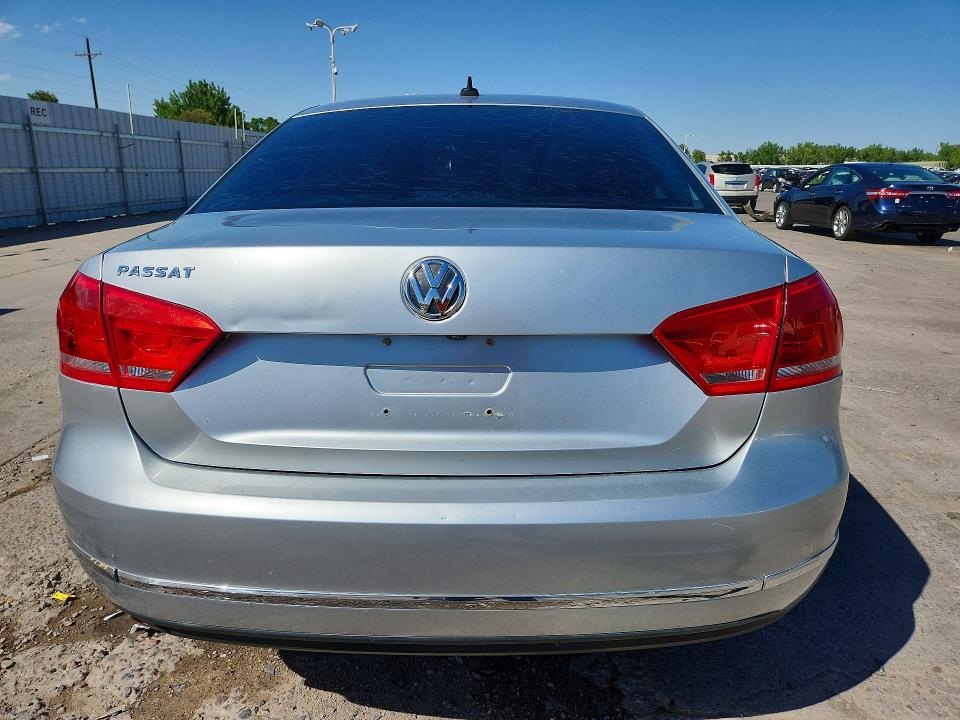 2014 Volkswagen Passat მანქანა იყიდება აუქციონზე, vin: 1VWCN7A32EC046870, აუქციონის ნომერი: 57490566