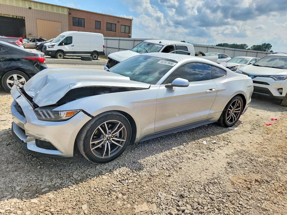 56362656 :رقم المزاد ، 1FA6P8TH8F5376095 vin ، 2015 Ford Mustang مزاد بيع