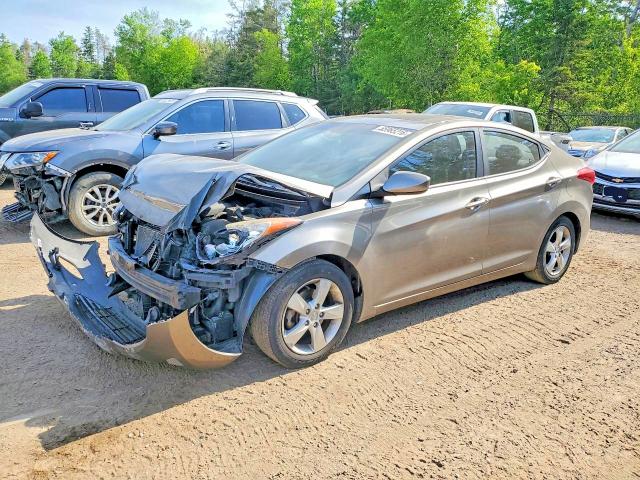 55965216 :رقم المزاد ، 5NPDH4AE4DH437925 vin ، 2013 Hyundai Elantra مزاد بيع
