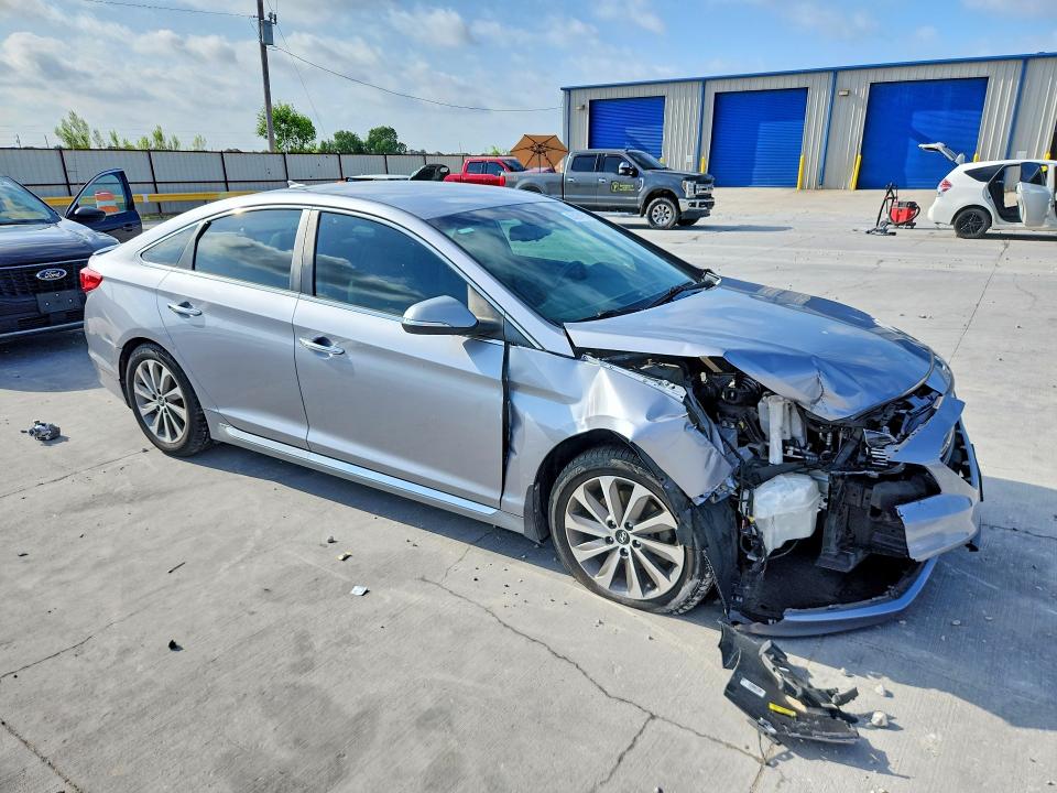 55994206 :رقم المزاد ، 5NPE34AF0FH151133 vin ، 2015 Hyundai Sonata مزاد بيع