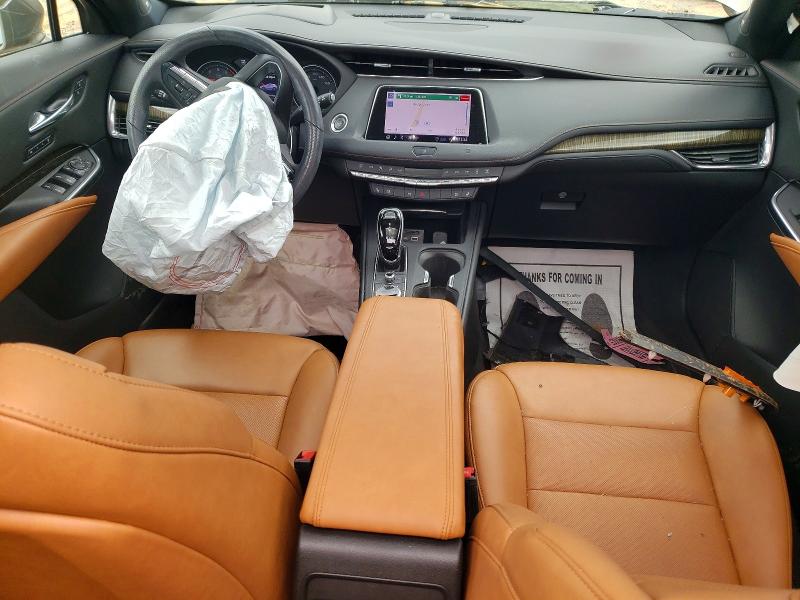 55539926 :رقم المزاد ، 1GYFZFR49LF017917 vin ، 2020 Cadillac Xt4 مزاد بيع