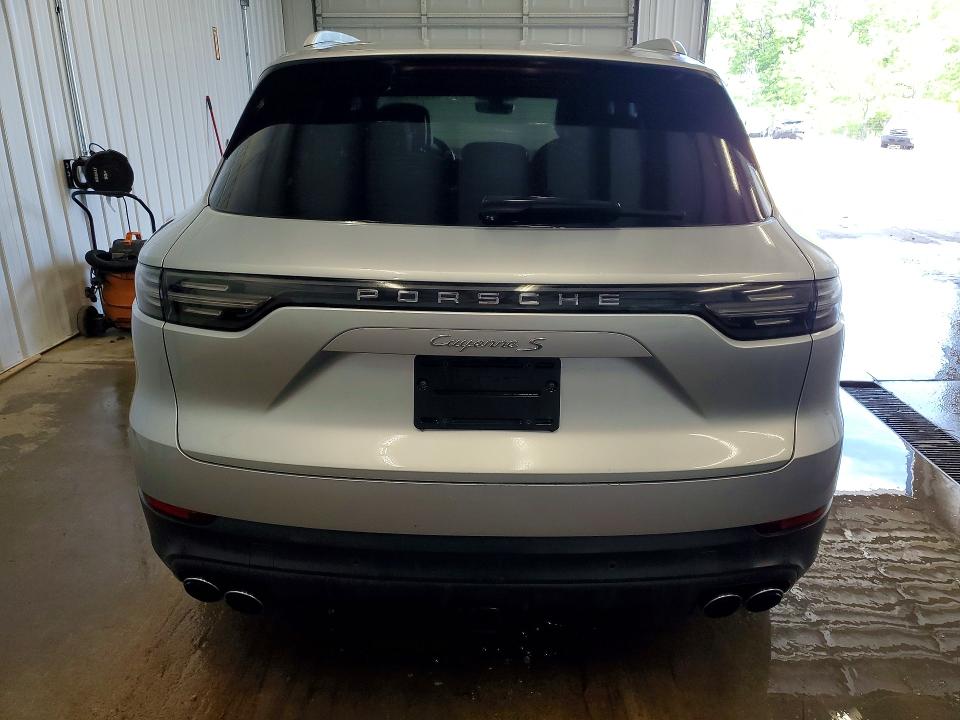 54595756 :رقم المزاد ، WP1AB2AY7KDA62942 vin ، 2019 Porsche Cayenne مزاد بيع