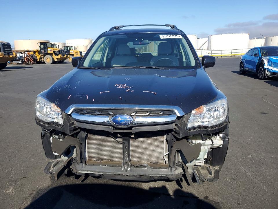 Продажа на аукционе авто 2017 Subaru Forester, vin: JF2SJADC7HH413127, номер лота: 57216026