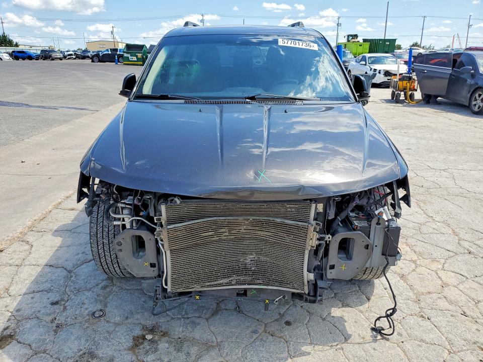 57701736 :رقم المزاد ، 3C4PDCAB4JT385300 vin ، 2018 Dodge Journey مزاد بيع
