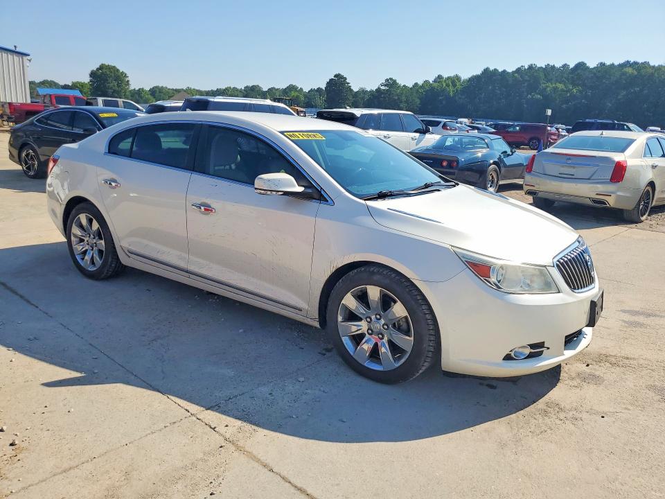 55532836 :رقم المزاد ، 1G4GF5E3XDF200279 vin ، 2013 Buick Lacrosse مزاد بيع