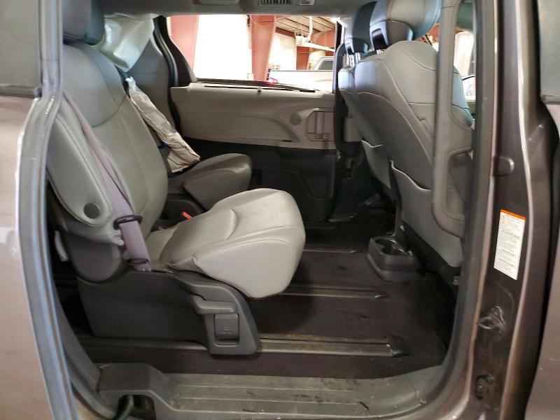 Продажа на аукционе авто 2024 Toyota Sienna, vin: 5TDYSKFC1RS118806, номер лота: 55496476