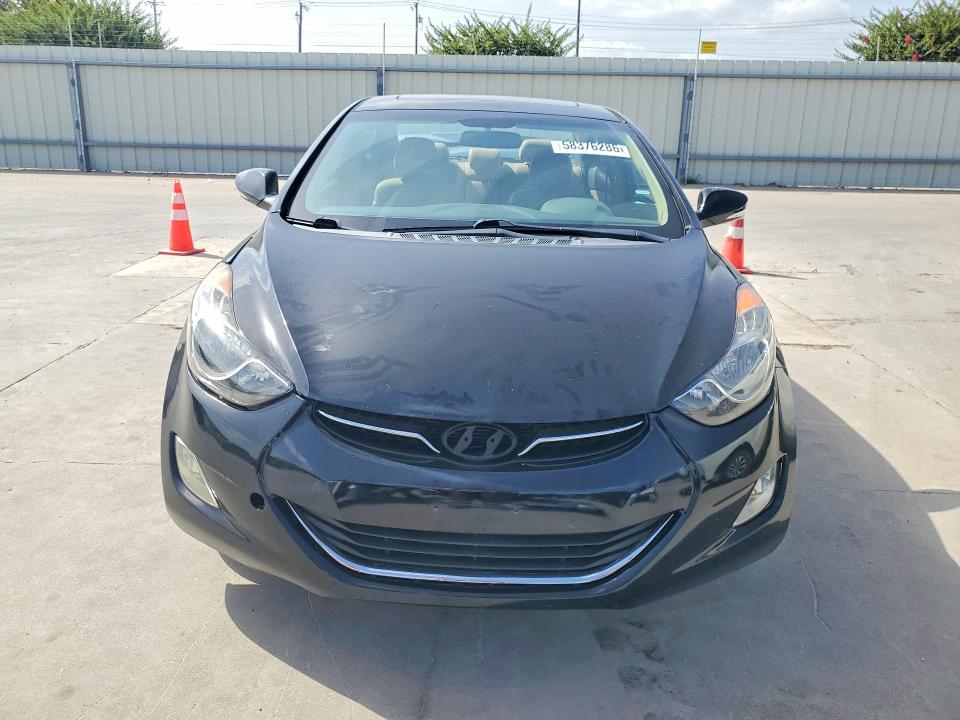 2011 Hyundai Elantra მანქანა იყიდება აუქციონზე, vin: KMHDH4AE1BU138827, აუქციონის ნომერი: 58376286