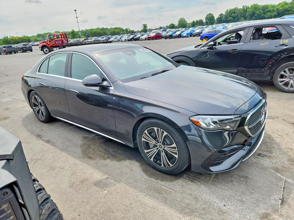 Продажа на аукционе авто 2025 Mercedes-benz E, vin: W1KLF6BB3SA107320, номер лота: 58878126