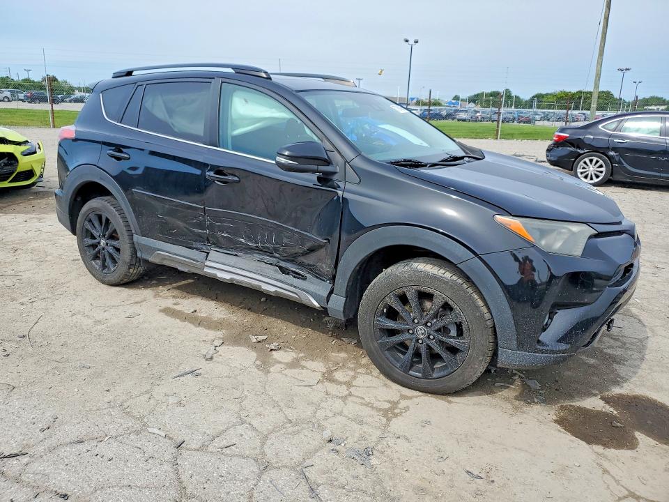 57688866 :رقم المزاد ، 2T3RFREV1JW784894 vin ، 2018 Toyota Rav4 مزاد بيع