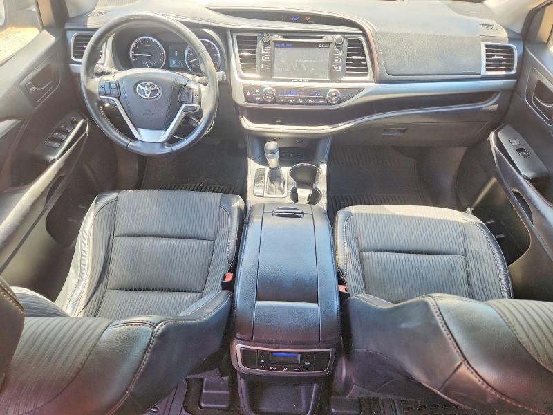 Продажа на аукционе авто 2016 Toyota Highlander, vin: 5TDBKRFH6GS336599, номер лота: 55433766
