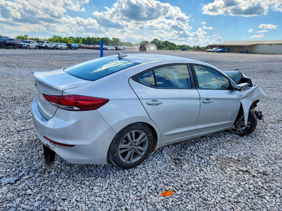 2018 Hyundai Elantra მანქანა იყიდება აუქციონზე, vin: 5NPD84LF9JH314994, აუქციონის ნომერი: 57847456