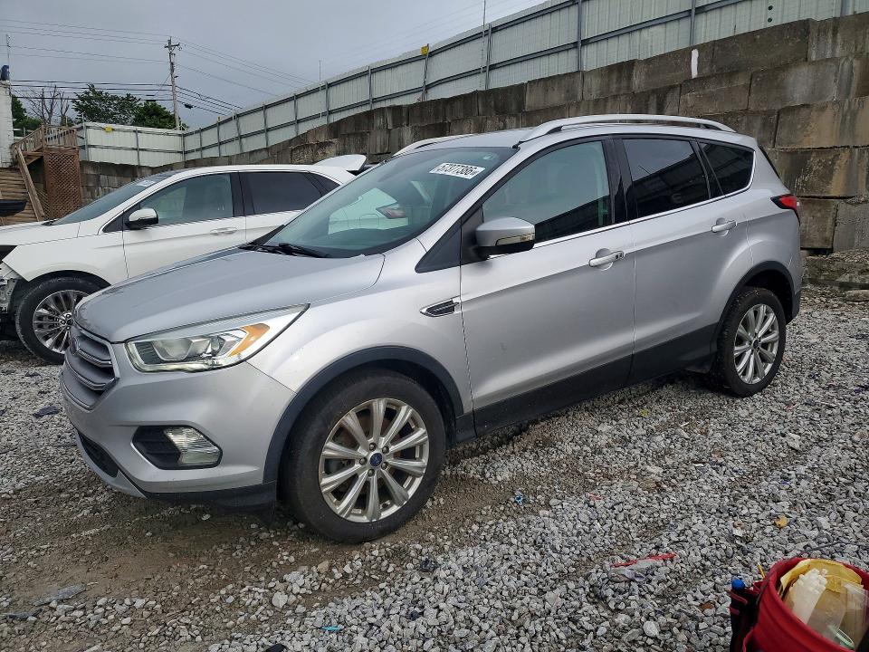 Продаж на аукціоні авто 2017 Ford Escape, vin: 1FMCU9JD2HUC21798, номер лоту: 57377386