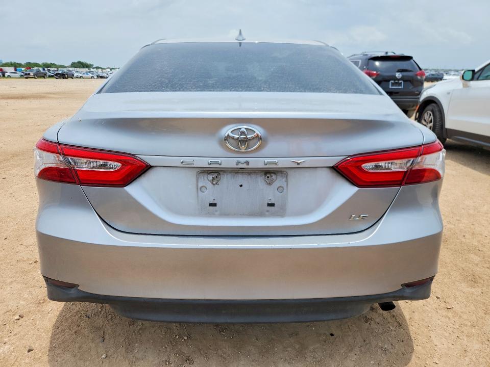 58196726 :رقم المزاد ، 4T1B11HK0KU810219 vin ، 2019 Toyota Camry مزاد بيع