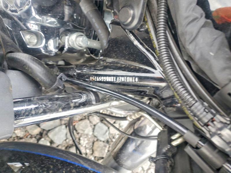 57715866 :رقم المزاد ، 1HD1KEF18MB665975 vin ، 2021 Harley-davidson Flhtk مزاد بيع