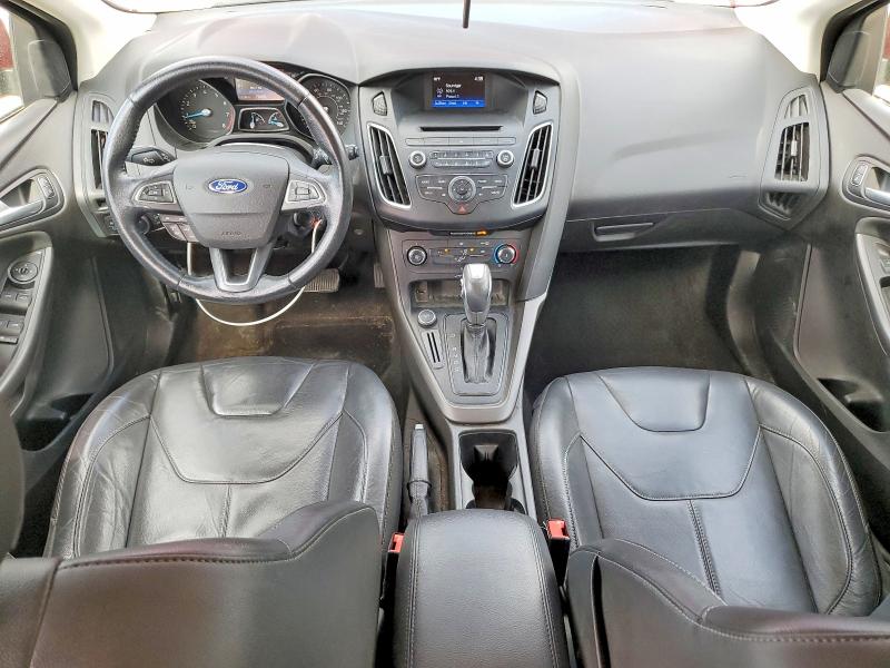 57598816 :رقم المزاد ، 1FADP3K27FL352969 vin ، 2015 Ford Focus مزاد بيع
