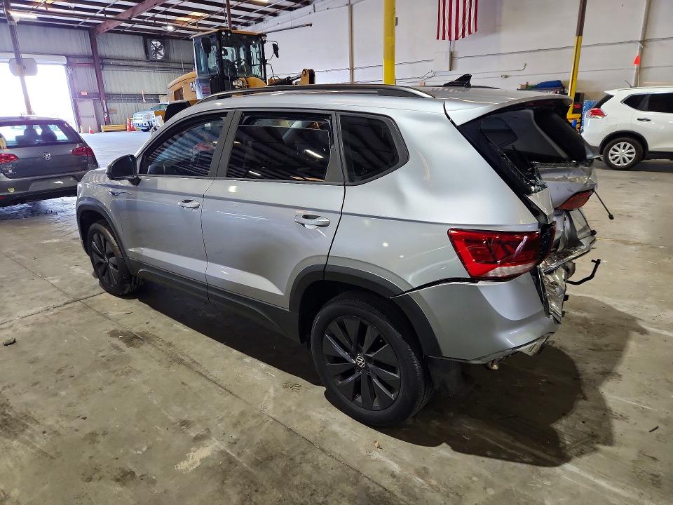 Продажа на аукционе авто 2022 Volkswagen Taos, vin: 3VVCX7B24NM016997, номер лота: 55620006