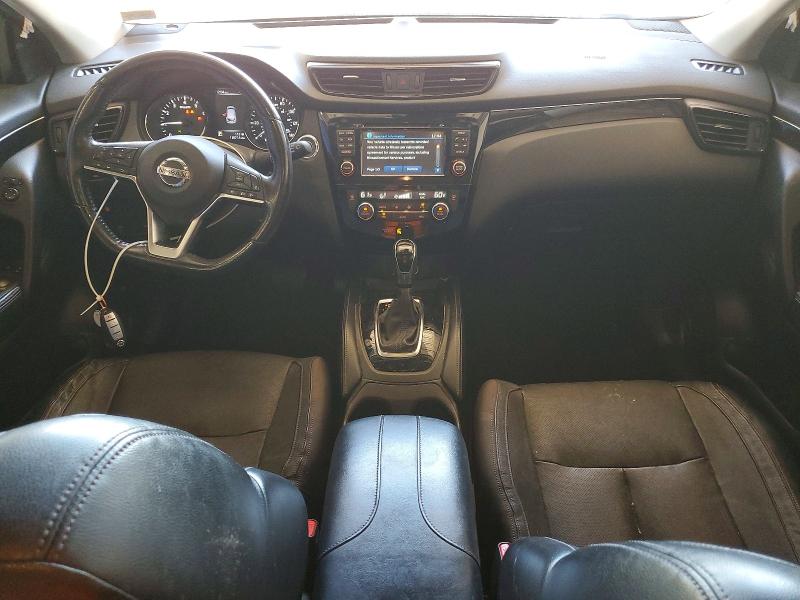 54829056 :رقم المزاد ، JN1BJ1CR7JW293726 vin ، 2018 Nissan Rogue Sport مزاد بيع