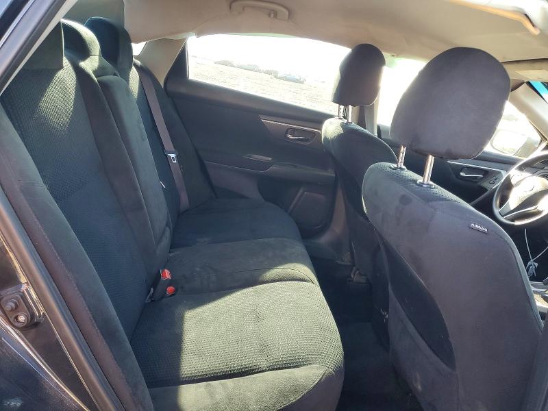 2015 Nissan Altima მანქანა იყიდება აუქციონზე, vin: 1N4AL3APXFN361181, აუქციონის ნომერი: 57429266