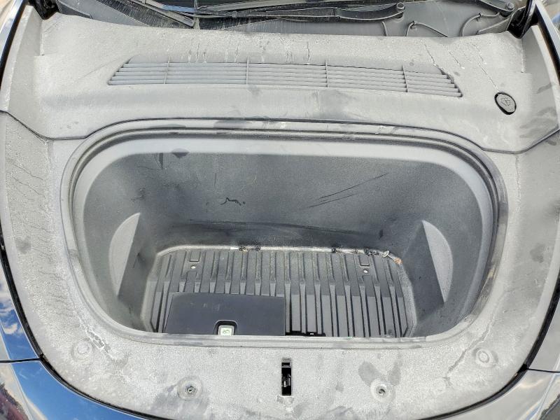 2025 Tesla Model Y მანქანა იყიდება აუქციონზე, vin: 7SAYGDEF3SA343294, აუქციონის ნომერი: 56717636