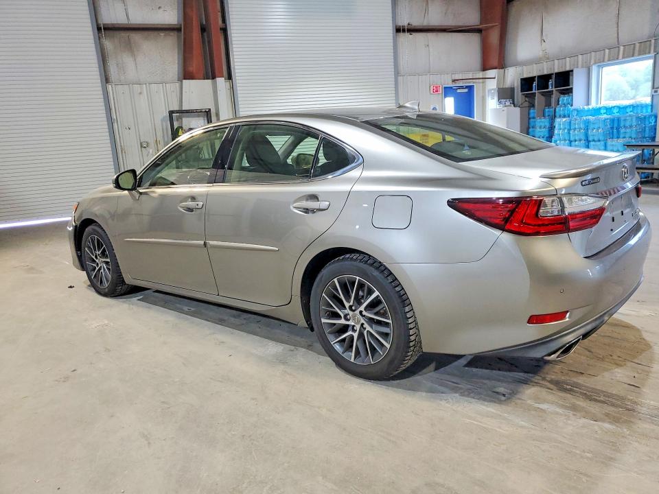 55231336 :رقم المزاد ، JTHBK1GG7G2236332 vin ، 2016 Lexus Es مزاد بيع