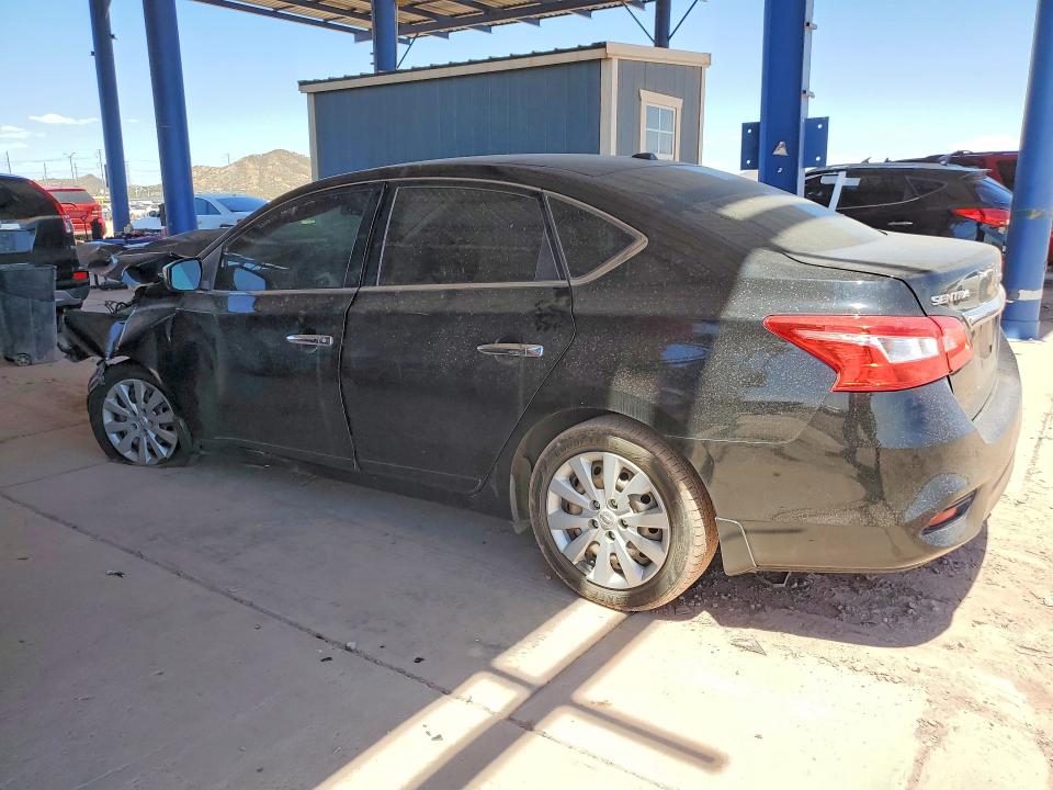 56083116 :رقم المزاد ، 3N1AB7AP5HL710564 vin ، 2017 Nissan Sentra مزاد بيع