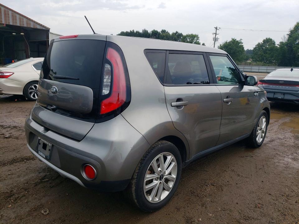 Продаж на аукціоні авто 2019 Kia Soul, vin: KNDJP3A52K7696284, номер лоту: 58057746